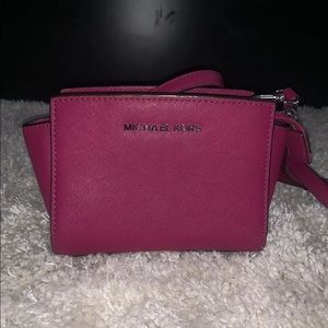 Brand new Michael Kors Mini Selma bag! Pink